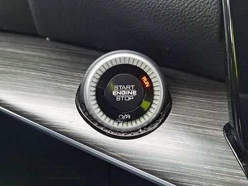 Used 2024 Jeep Wagoneer Series III image 27