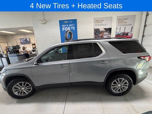 Used 2023 Chevrolet Traverse LT image 5