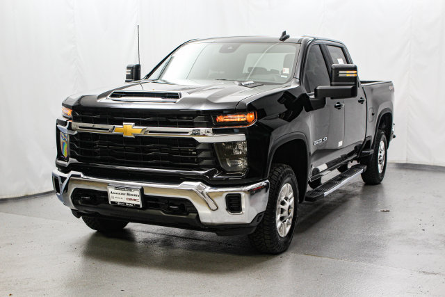 Used 2026 Chevrolet Silverado 2500 LT AWD/4WD image 5