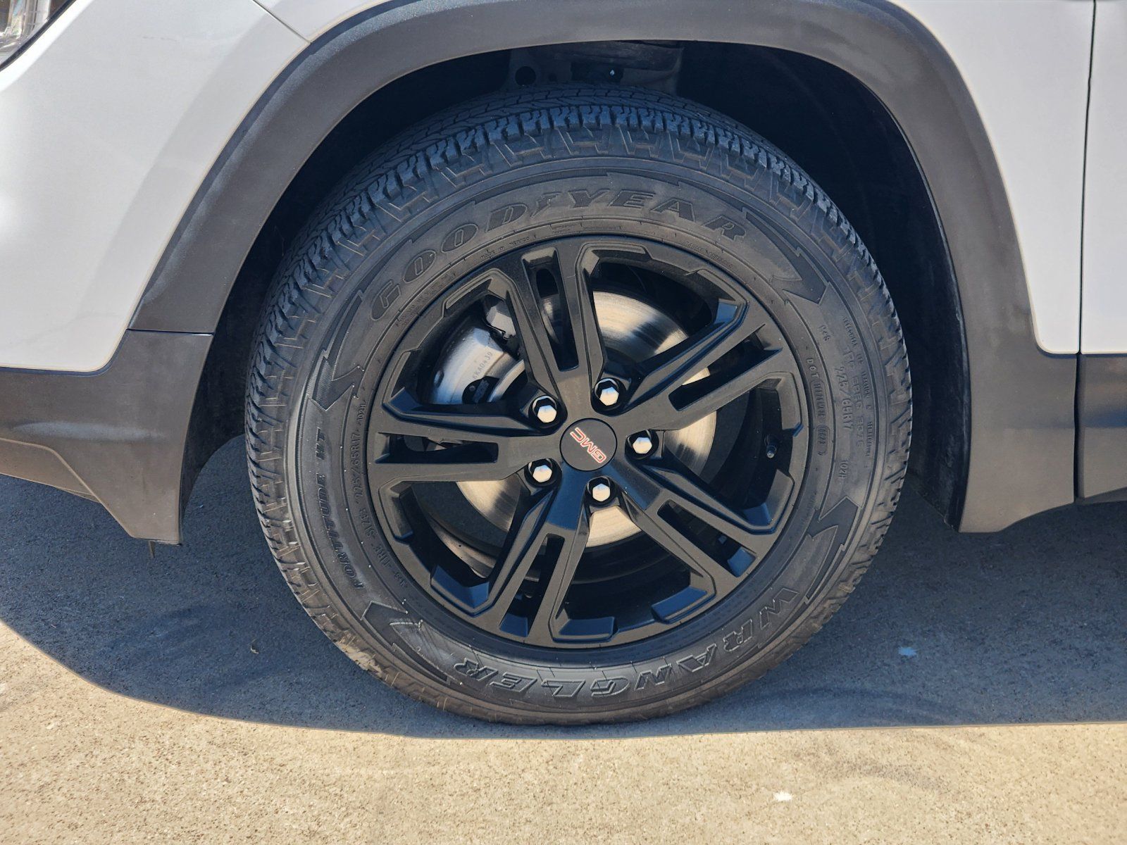 Used 2023 GMC Terrain AT4 AWD/4WD image 11