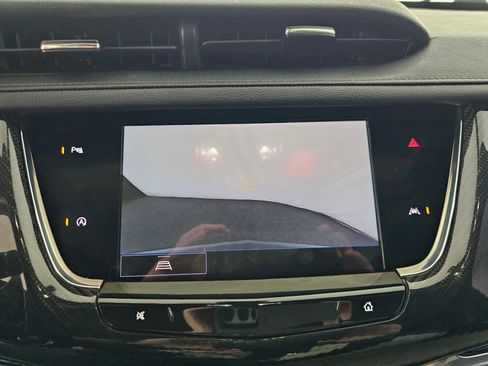 Used 2023 Cadillac XT6 Sport image 29