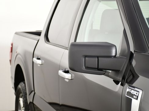 Used 2025 Ford F150 XLT w/ Equipment Group 301A Standard image 14