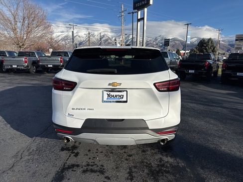 Used 2025 Chevrolet Blazer LT image 6