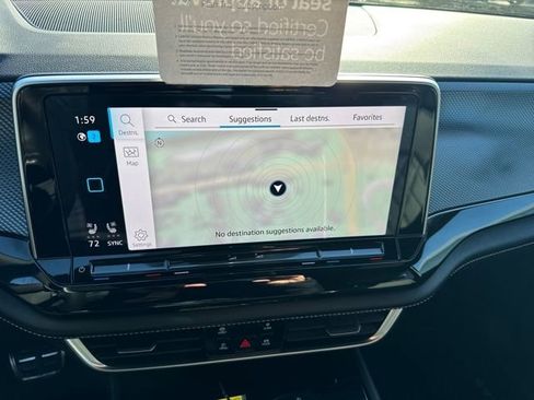 Certified 2025 Volkswagen Atlas Cross Sport SEL Premium R-Line image 28