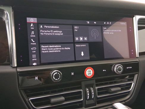 New 2026 Porsche Macan S image 25