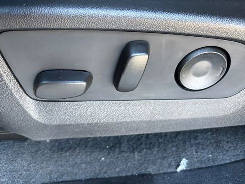 New 2026 Chevrolet Colorado ZR2 w/ Off-Road Front Bumper Package image 16