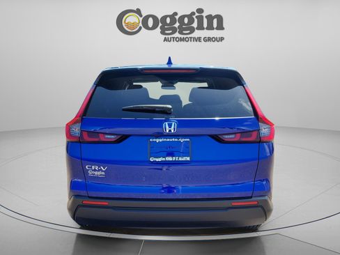 Used 2025 Honda CR-V EX image 4
