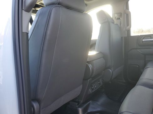 New 2025 GMC Sierra 3500 Pro w/ Convenience Package image 30