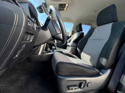 Used 2024 Toyota 4Runner SR5 image 5