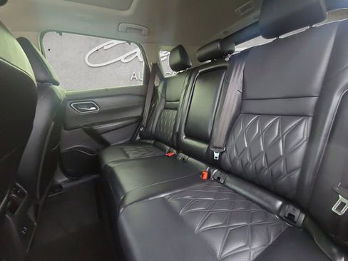 Certified 2023 Nissan Rogue Platinum image 22