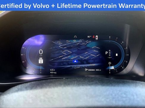 Certified 2025 Volvo XC40 B5 Core image 27