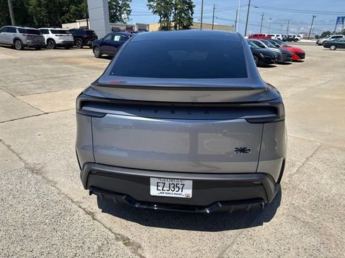 Used 2026 Tesla Model Y Performance AWD/4WD image 8