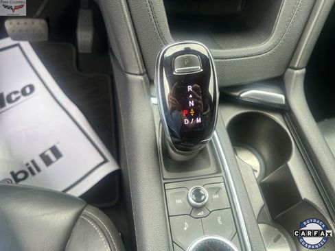 Used 2022 Cadillac XT6 Premium Luxury image 15