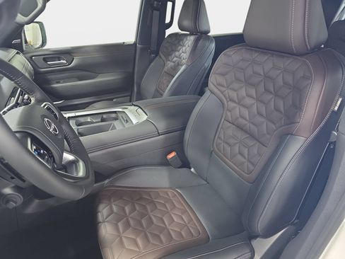 New 2026 Nissan Armada Platinum AWD/4WD image 15