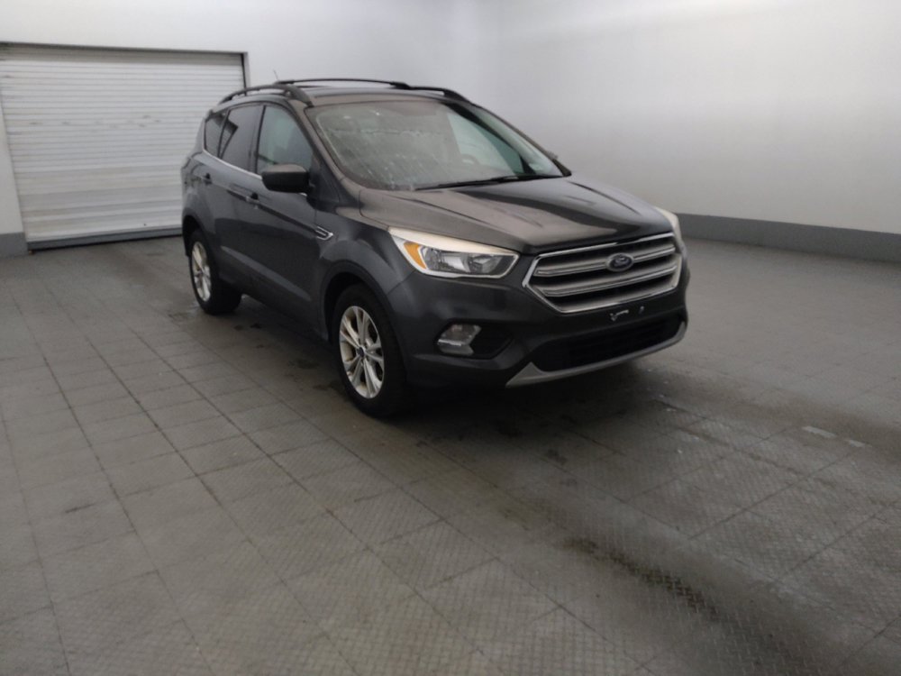 Used 2018 Ford Escape SE FWD image 13