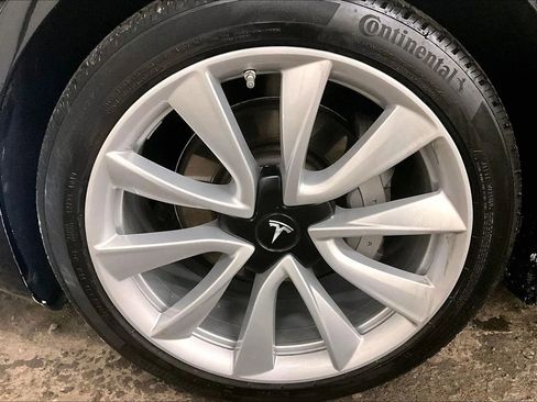 Used 2020 Tesla Model 3 Standard Range Plus image 8
