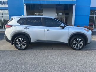 Used 2022 Nissan Rogue SV video 2