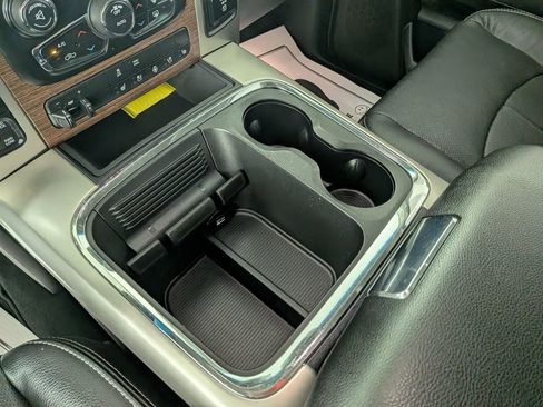 Used 2018 RAM 1500 Laramie w/ Convenience Group image 29