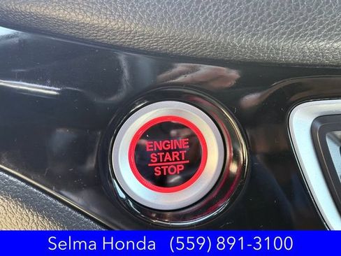 Certified 2025 Honda Ridgeline Black Edition image 18