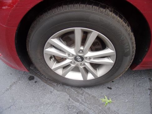 Used 2016 Hyundai Sonata SE image 11