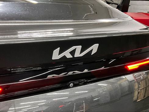 Used 2025 Kia K5 EX FWD image 29