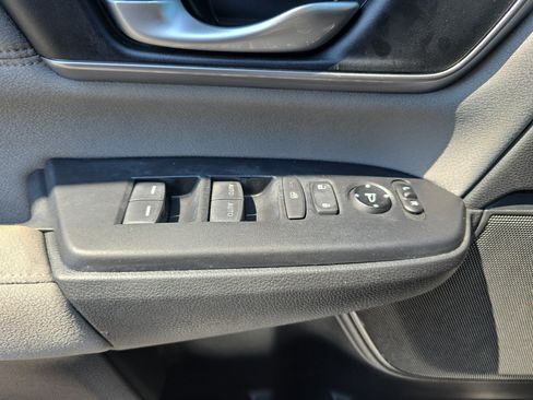 Used 2019 Honda CR-V EX image 27