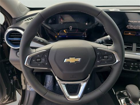 New 2026 Chevrolet Trax LT w/ Driver Confidence Package image 24
