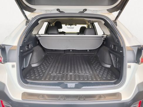 Used 2021 Subaru Outback Onyx Edition XT w/ Popular Package #2 image 15