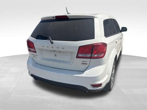 Used 2019 Dodge Journey GT FWD image 16