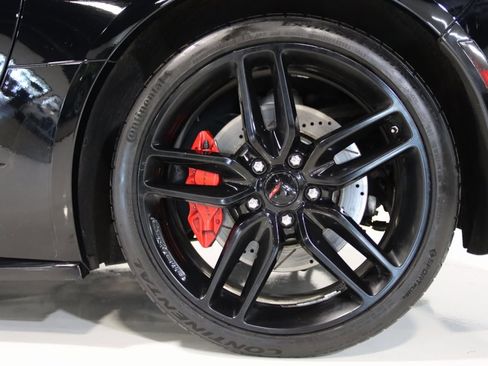 Used 2015 Chevrolet Corvette Z51 2LT w/ 2LT Preferred Equipment Group image 70