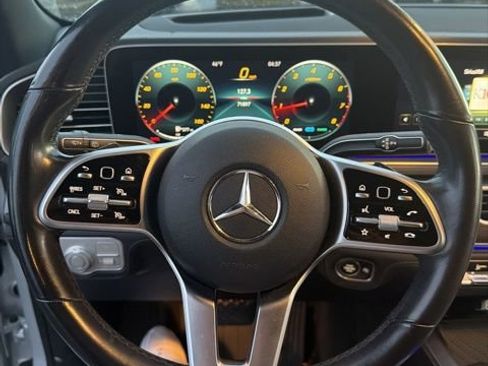 Used 2020 Mercedes-Benz GLE 450 4MATIC image 3