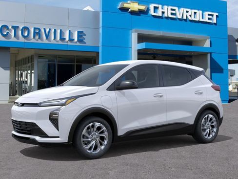 New 2027 Chevrolet Bolt LT image 2