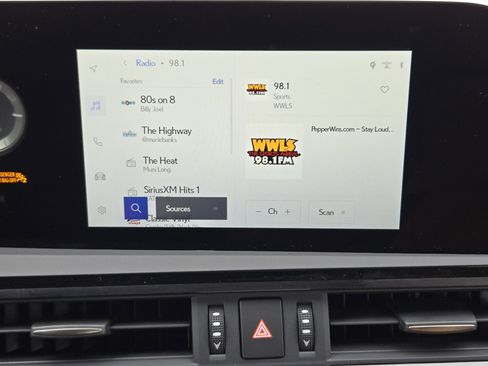 New 2025 Lexus ES 350 w/ Premium Package image 12