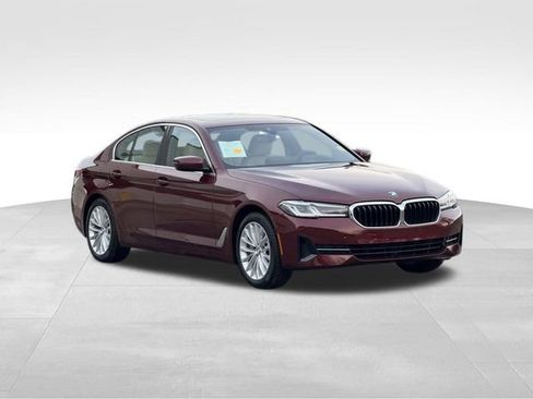 Certified 2023 BMW 530i xDrive w/ Premium Package image 11