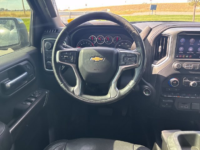Used 2019 Chevrolet Silverado 1500 LTZ AWD/4WD image 13