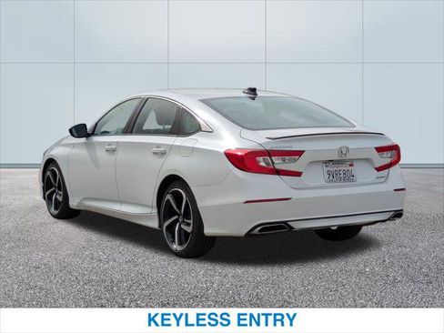 Used 2022 Honda Accord Sport image 9