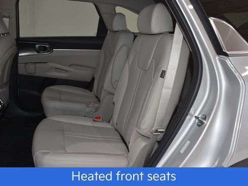 New 2025 Kia Sorento EX image 26