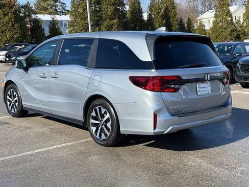 Used 2025 Honda Odyssey EX-L image 6