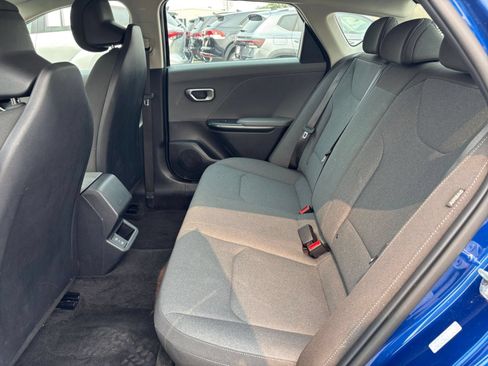 Used 2025 Kia K4 FWD image 21