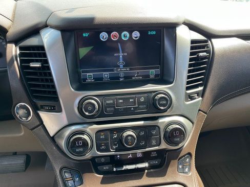 Used 2019 Chevrolet Tahoe Premier RWD image 25