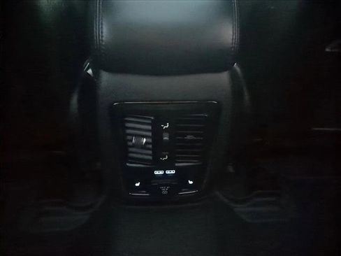 Used 2020 Jeep Grand Cherokee High Altitude image 20