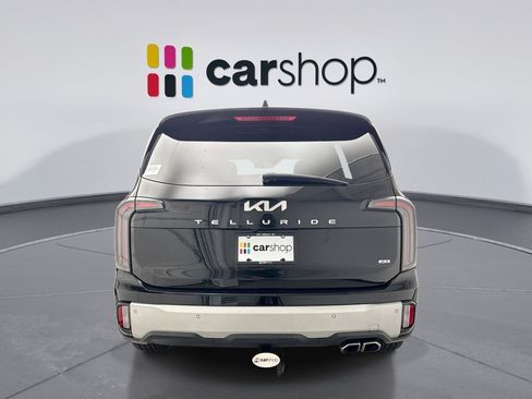 Used 2024 Kia Telluride EX w/ EX Captain's Chair Package AWD/4WD image 4