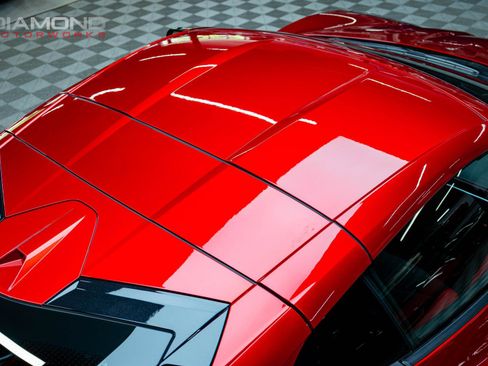 Used 2024 Chevrolet Corvette Stingray Premium Cpe w/ Z51 Performance Package RWD image 29