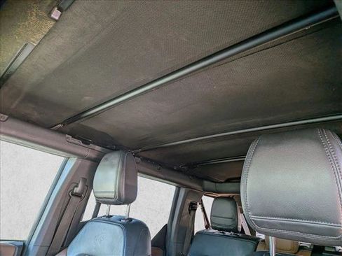 Used 2022 Ford Bronco Outer Banks image 18