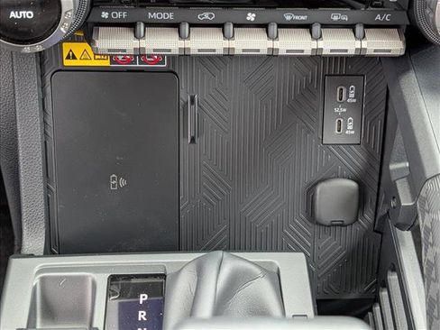 New 2025 Toyota 4Runner Limited image 24