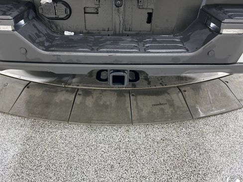 Used 2024 Toyota Tundra Limited image 28