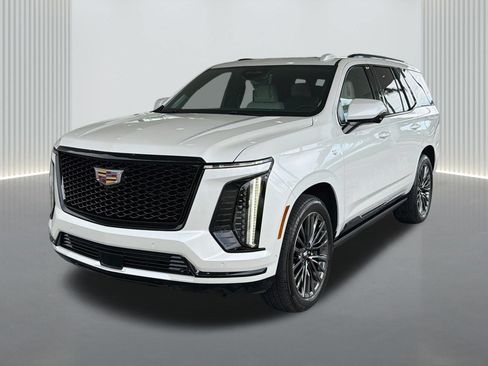 Used 2025 Cadillac Escalade Sport Platinum AWD/4WD image 1