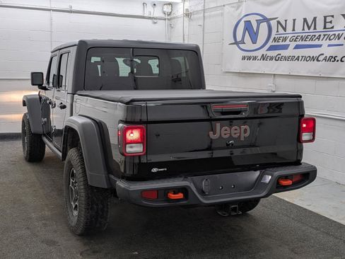 Used 2023 Jeep Gladiator Mojave w/ Dual Top Group image 32