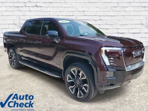 Used 2025 GMC Sierra EV Denali AWD/4WD image 5
