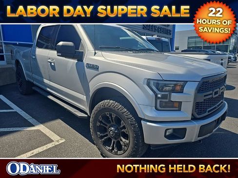 Used 2017 Ford F150 XLT w/ Equipment Group 302A Luxury AWD/4WD image 3